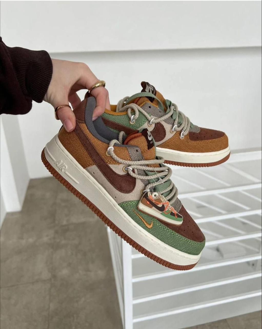 Limited AF1